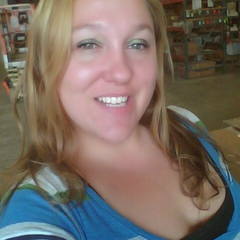 Meet your Posher, Deanna